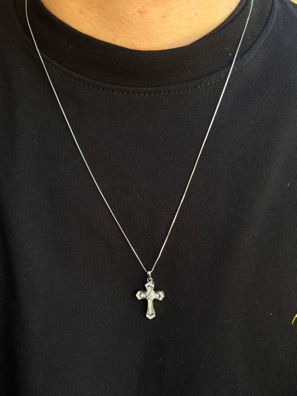 Collanina croce pavè argento 925