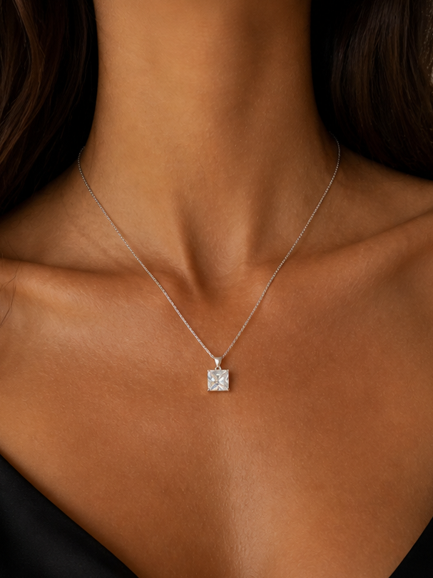 Collanina punto luce argento 925